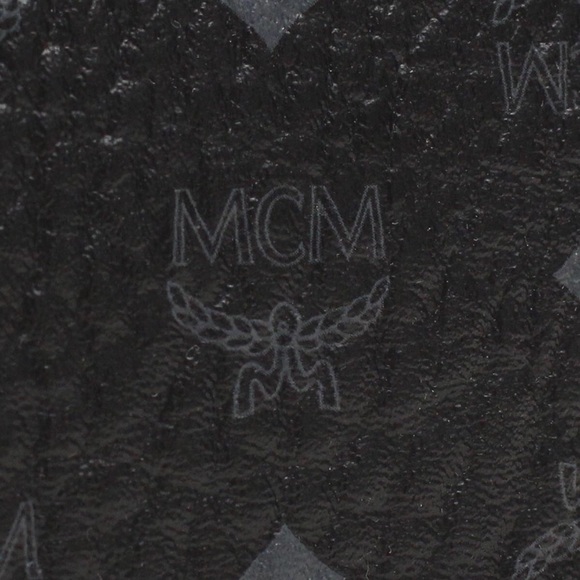 NEW MCM Color Visetos Large Zip Wallet Black - Picture 2 of 8